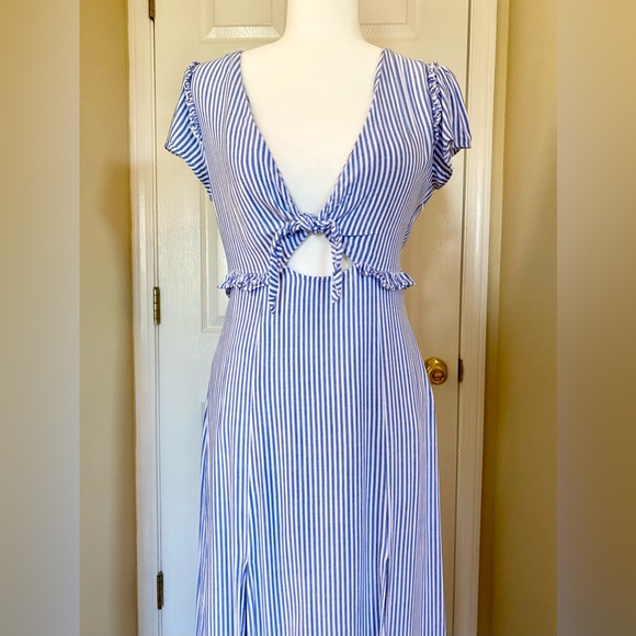 Blue & White Stiped Cutout Tie Vacation Dress - Picture 1 of 9